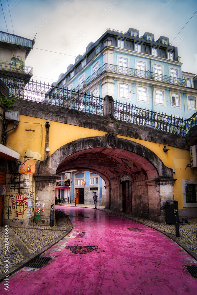 Pink street, lisboa.