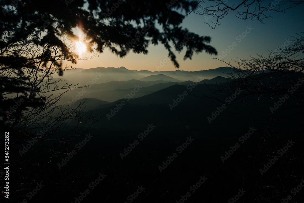 Fototapeta premium sunset in the mountains