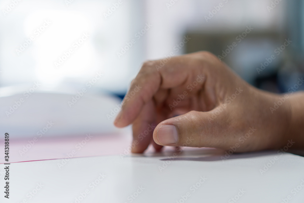 Trigger finger or Finger Lock Disease, Office syndrome technology