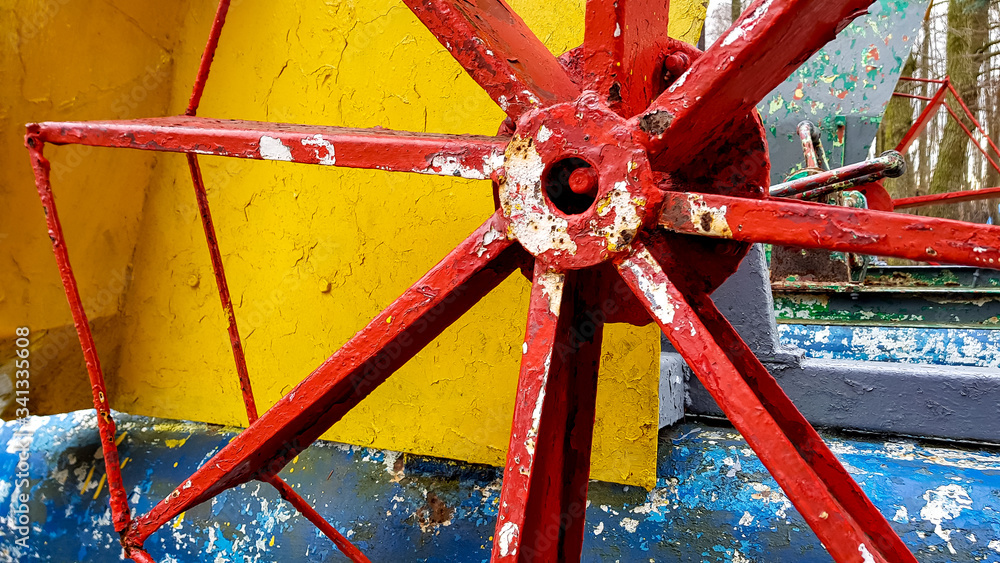 red and yellow wheel
