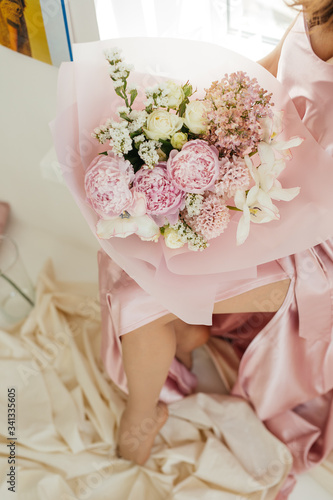 Fototapeta Naklejka Na Ścianę i Meble -  flowers bouquets content