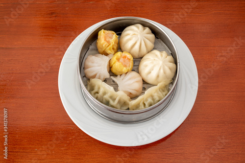 steamed assorted dim sum tray