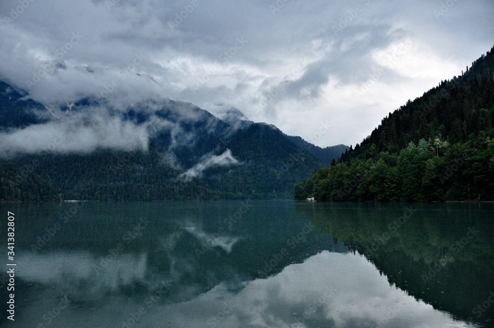 Fototapeta premium beautiful mountain lake in the national park