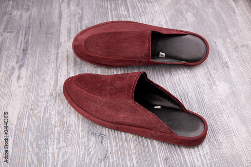 Home slippers made of natural leather, multicolored, different size and different color