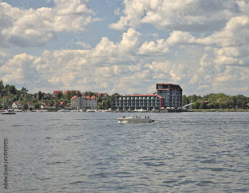 .Mazury Polska jezioro łodzie hotel © RECGO