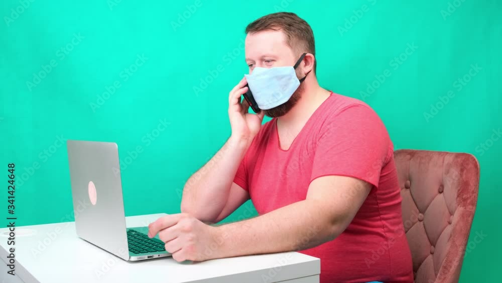 a Man tells online on social media how to wear protective medical masks, a Man tells online on social media how to wear protective medical masks,