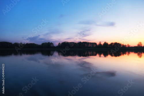 Fototapeta Naklejka Na Ścianę i Meble -  Zachód słońca