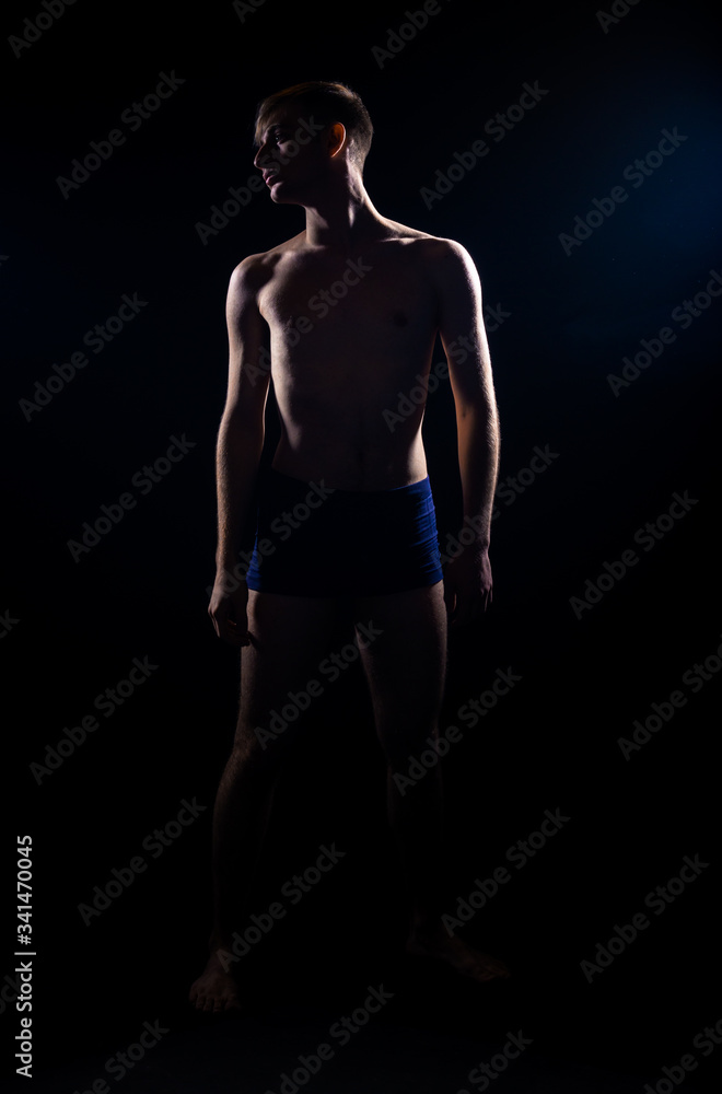 Naklejka premium Modern dance performer