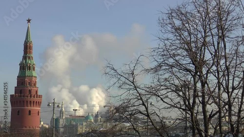 moscow kremlin smoke kreml smoke. timelaps.   photo