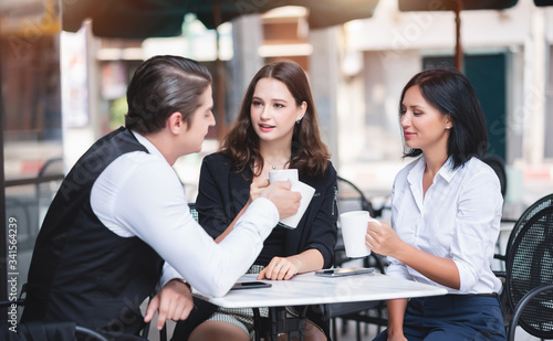 Wallpaper Mural Group of Diversity Young Businesspeople Friends Casual Meeting and Relax Together at Coffee Shop - Teamwork and Relax Concept Torontodigital.ca