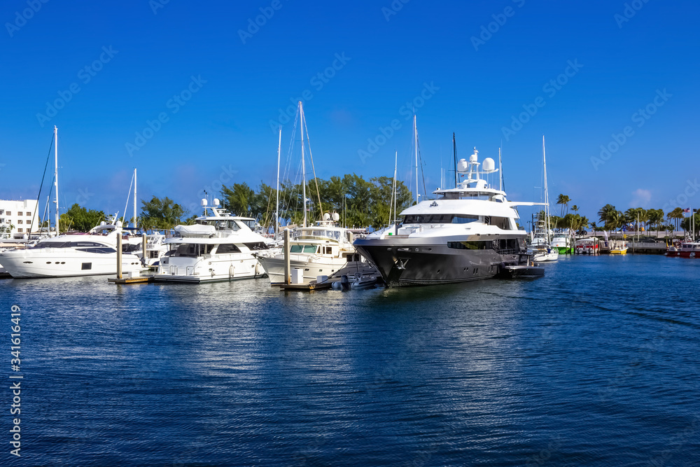 Boat marina and scenery from Ft lauderdale, Florida Boat marina and scenery from Ft lauderdale, Florida