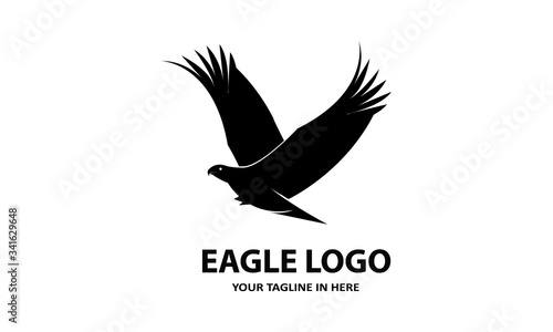 silhouette A simple eagle  suitable for business symbols or logos 