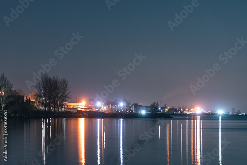 ночной город никополь, nochnoy gorod nikopol' © Denis Chubchenko