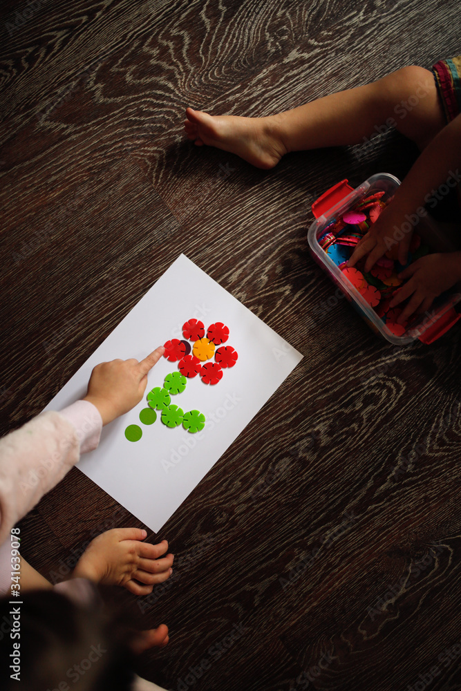 Obraz premium kids study letters and numbers educational games