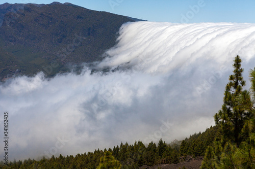Εκτύπωση καμβά Nuage modelé par l'effet venturi