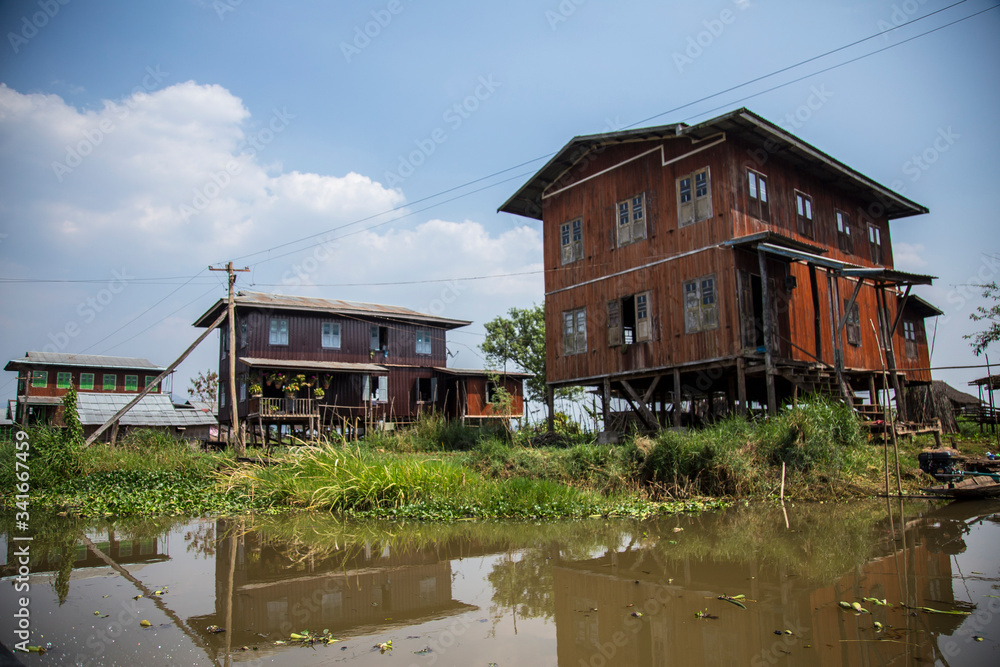 Inle Lake, Myanmar »; March 2018: Beautiful wooden houses on Inle Lake Inle Lake, Myanmar »; March 2018: Beautiful wooden houses on Inle Lake