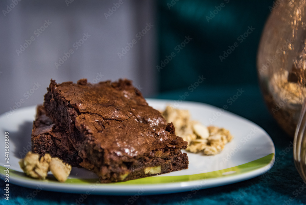 Brownie caramelized pecans, with a little muesli ! Brownie caramelized pecans, with a little muesli !