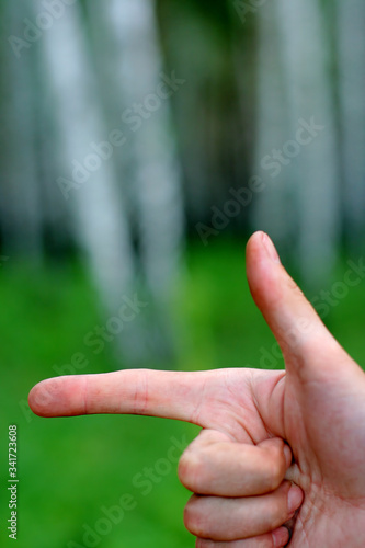 hand sign outdoor © Sabphoto