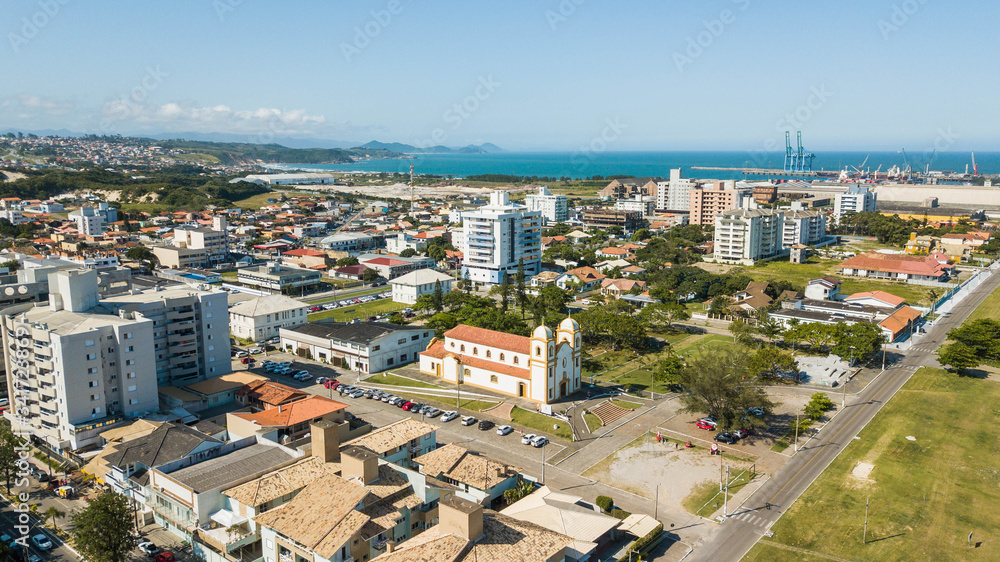 Fototapeta premium Aerial view of Imbituba city, Santa Catarina, Brazil