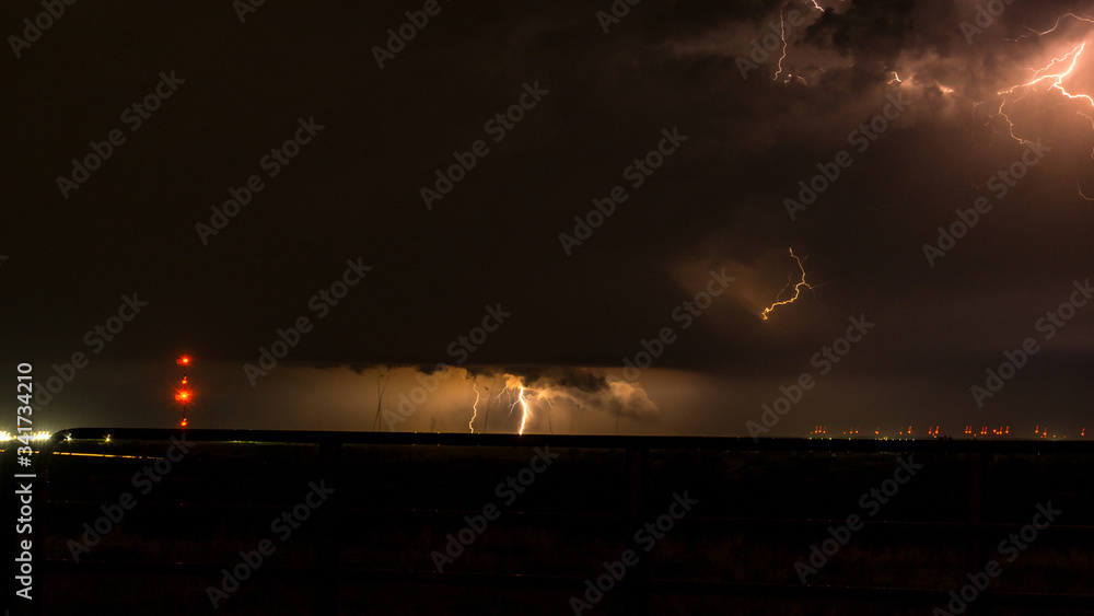 Cloud to Ground Lightning Bolts from a Severe Warned Supercell in Central Oklahoma Cloud to Ground Lightning Bolts from a Severe Warned Supercell in Central Oklahoma