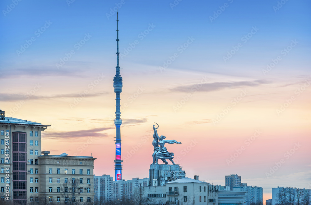 Останкинская башня Ostankino Tower and Monument Worker and Collective Farm Girl