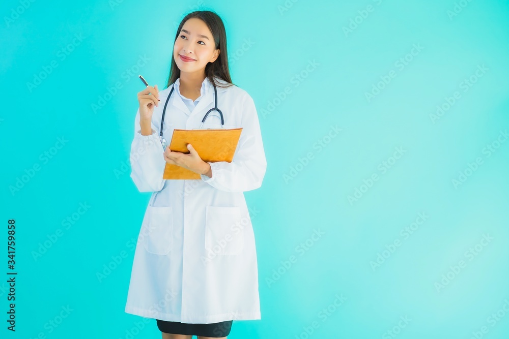 Portrait beautiful young asian doctor woman with empty card board Portrait beautiful young asian doctor woman with empty card board