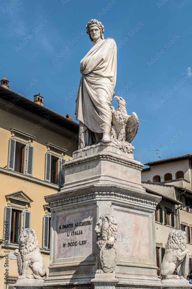 Statue of Dante in Florence