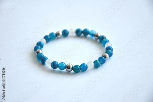 White and blue jade and hematite bracelet