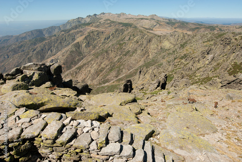 Vista del Parque Regional de la Sierra de Gredos, con el Circo de Gredos y el Almanzor al fondo, desde el pico de La Mira (2.343 m). photo