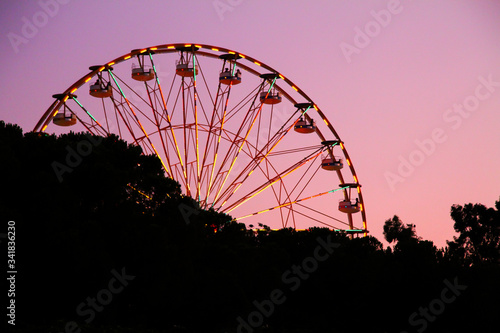 Photos ferris wheel at night