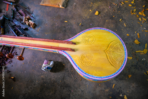 Veena on workshop floor, Thanjavur photo