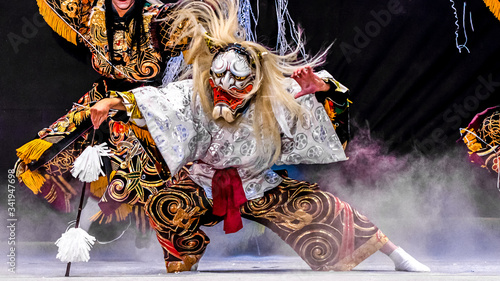 日本、広島、広島神楽、芸北神楽、神楽「紅葉狩」、鬼女大王、伝統芸能の魅力