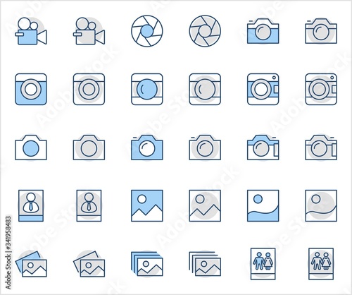 Set of Cameras and photo, vector line icons. Contains symbols of portraits and family photos and much more. Editable Stroke. 32x32 pixels