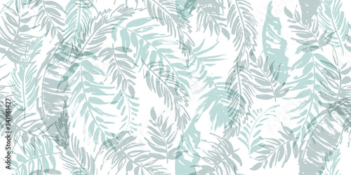 Seamless tropical pattern with palm leaves