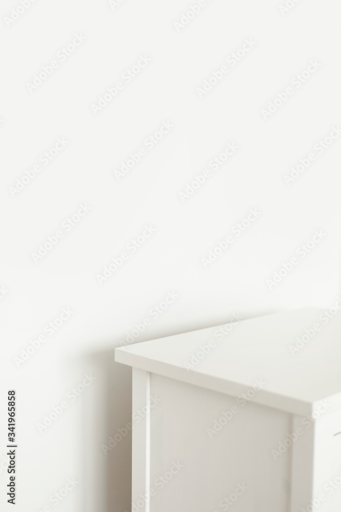 Fototapeta premium empty white room with white wall