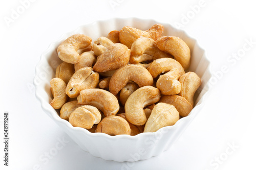 roasted and salted cashews nuts