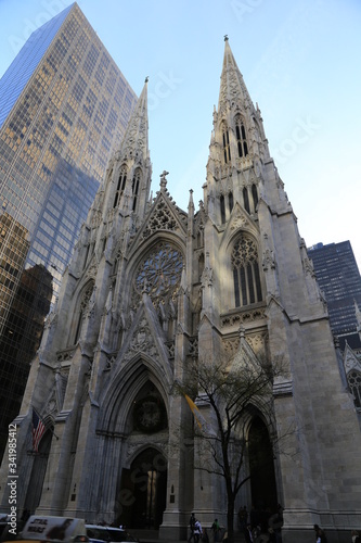 Historic Saint Patrick’s cathedral in New York City © Douglas