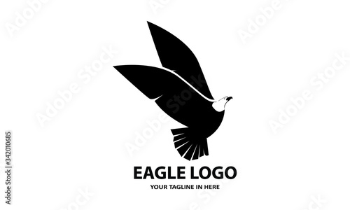 siluet Elang sederhana, cocok untuk simbol bisnis atau logo	