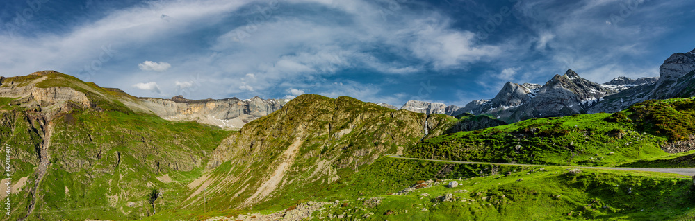 Berglandschaft am Cirque de Troumouse, Nationalpark Pyrenäen