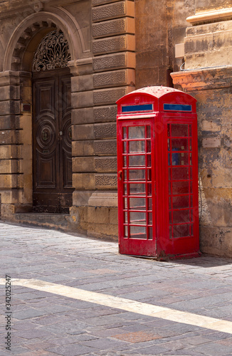 Valletta. Old telephone box.