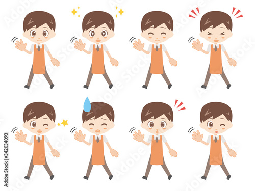 人物セット＿手を振り歩く＿スーパー店員＿男性