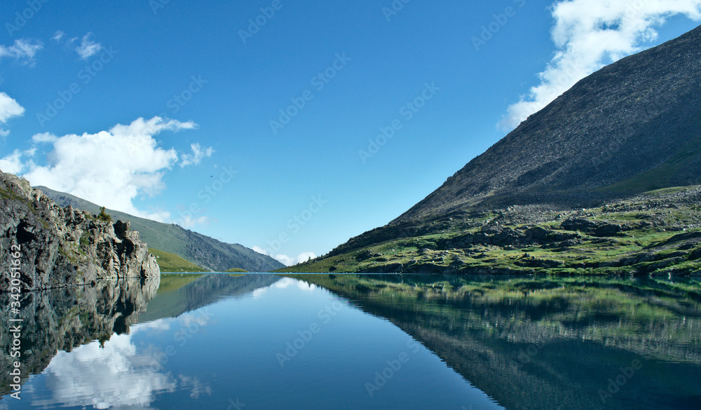 Fototapeta premium Altai lake