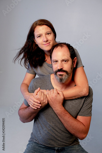 RETRATO DE PAREJA EN ESTUDIO

