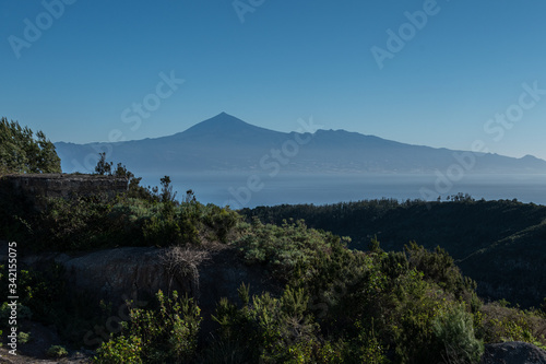 Blick von La Gomera auf den Teide, Teneriffa