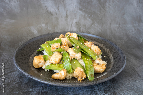 Chicken and  Snow Peas