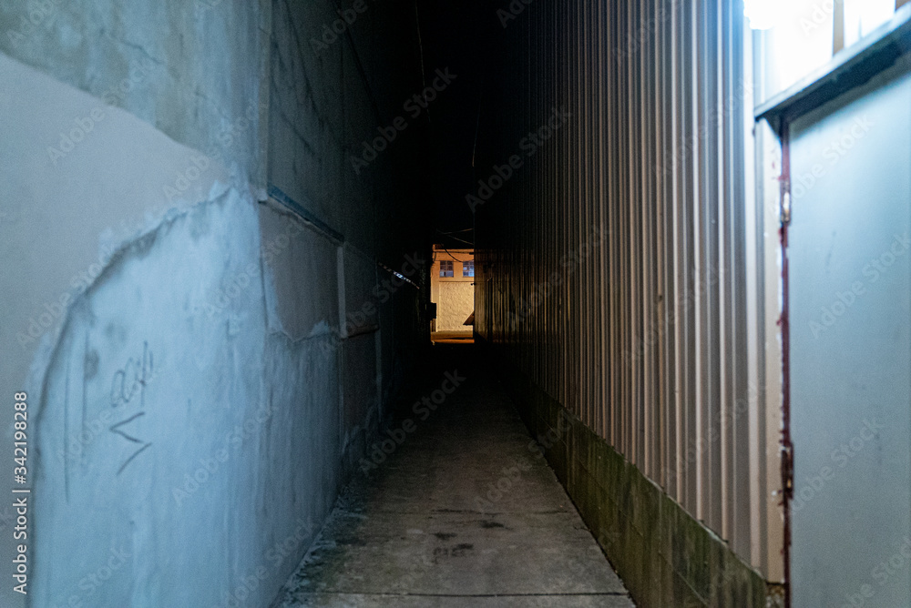 Obraz premium Empty Alley At Night 1