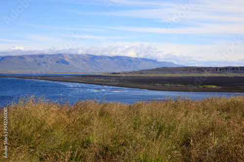 Vatnsnes   Iceland - August 27  2017  The Vatnsnes peninsula coastline  Iceland  Europe