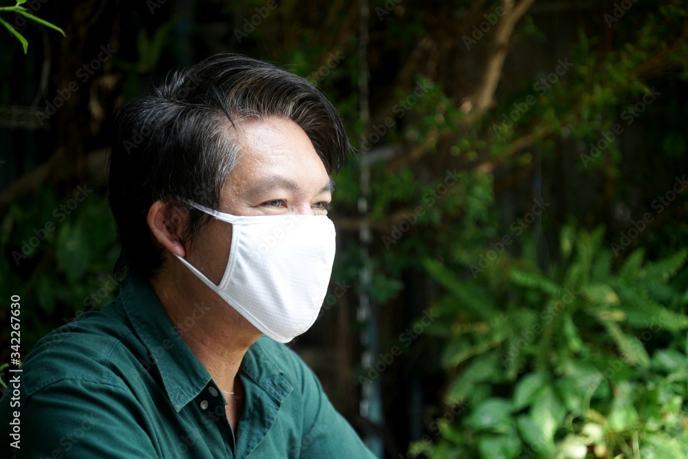He was worrieng about situation of a virus covid-19 about business of him. He was worrieng about situation of a virus covid-19 about business of him.