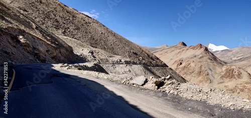Photography Breathe taking photos of Leh (Switzerland of India), Highest motorable road in the world