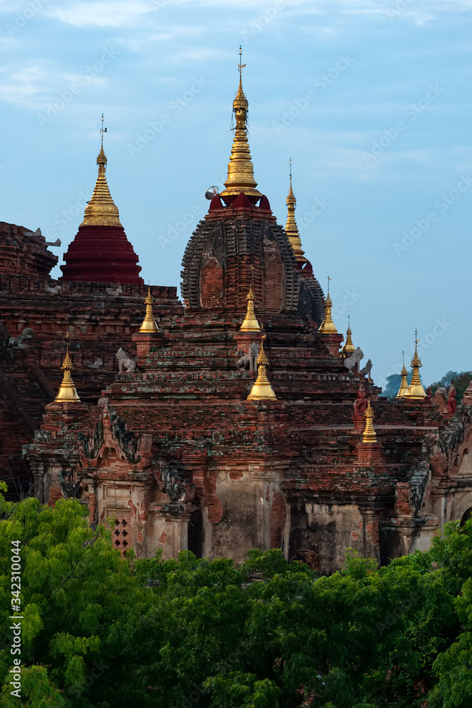 Fototapeta premium Bagan, Myanmar Land of many pagodas at the morning